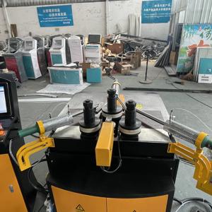 เครื่องดัดม้วน CNC แบบให้ความร้อน 20 ตัน ระบบเซอร์โวคู่ สำหรับขึ้น<span class=keywords><strong>รูป</strong></span>อะลูมิเนียม-พลาสติก และโปรไฟล์คอมโพสิต - Product Image 6