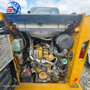 รถตักล้อยาง CAT 246D3 แบบสกิดสเตียร์ ขนาดกะทัดรัด ใช้สำหรับงานก่อสร้าง ฟาร์ม สวน งานเทศบาล และงานวิศวกรรม - Product Image 5
