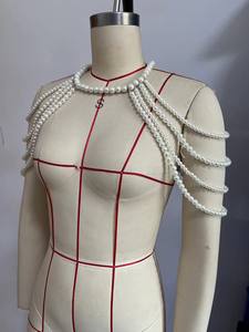 สร้อยคอไข่มุกโพลีเอสเตอร์ขายส่ง สร้อยคอประดับไหล่เจ้าสาว สร้อยคอลูกปัด เครื่องประดับงานปาร์ตี้ ผลิตตามแบบ ODM ผลิตในประเทศจีน - Product Image 4