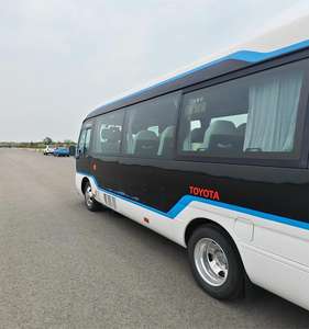 Autobús de lujo usado de fabricante profesional, minibús de 30 pasajeros a la venta - Product Image 5