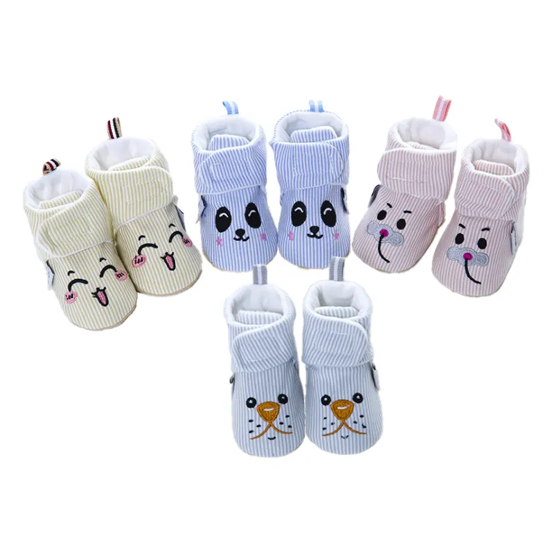 Peluş sonbahar kış Unisex bebek sıcak nefes kaymaz çocuk botları ile bebek yumuşak Soled yürüyüş ayakkabısı