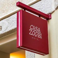 Enseigne lumineuse circulaire suspendue étanche pour affichage de logo, idéale pour restaurants, cafés, boutiques et branding professionnel