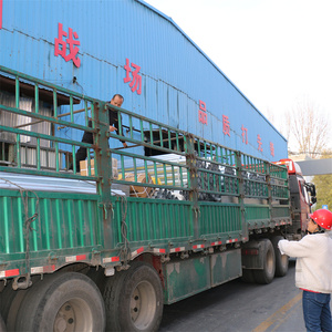 Высокопрочные стальные U-образные барьеры-болларды с возможностью заливки воды для защиты дорожного движения и парковок гаражей - Product Image 2