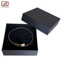 ROGOOD 90*90*30 Boîte à bijoux en papier gaufré noir de qualité supérieure avec couvercle et base |   Convient aux colliers, boucles d'oreilles, bagues, bracelets P2257