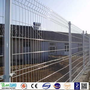 Panneau de clôture en treillis métallique galvanisé 3D courbé, clôture de sécurité en fer pour les résidences, les commerces, les cours extérieures, revêtement en PVC - Product Image 3