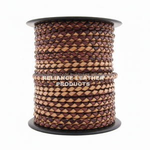 Vente en gros de Gypsy Brown-Tan bicolore Bolo tressé 100% cordon en cuir pur collier de bijoux personnalisable projets de bricolage tailles personnalisées - Product Image 1