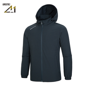 Veste imperméable à capuche pour homme Aonesport, en polyester et nylon, coupe classique, exploration urbaine, streetwear - Product Image 5