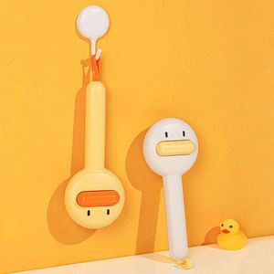Brosse à poils pour animaux de compagnie en plastique auto-nettoyante, à dents courbées en forme de canard, portable, pour chats et chiens - Douce, facile à utiliser, pour attraper les poils lâches - Product Image 6