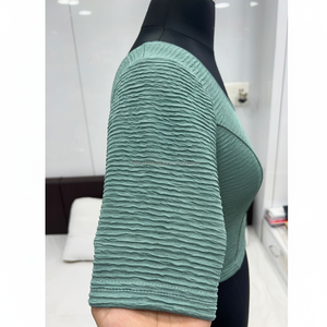 BLUSA LISTA PARA LLEVAR ENVOLVENTE - Product Image 1