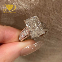 Bague de fiançailles style Old Money avec diamant de laboratoire radiant 5 carats, en or 14K et platine, coupe émeraude, luxe discret, certifiée IGI