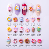 Hiasan Kuku Es Krim Stroberi Resin Pipih Manis Permen Manik-manik Plastik Buah Dessert Es Krim Irisan untuk Casing Ponsel
