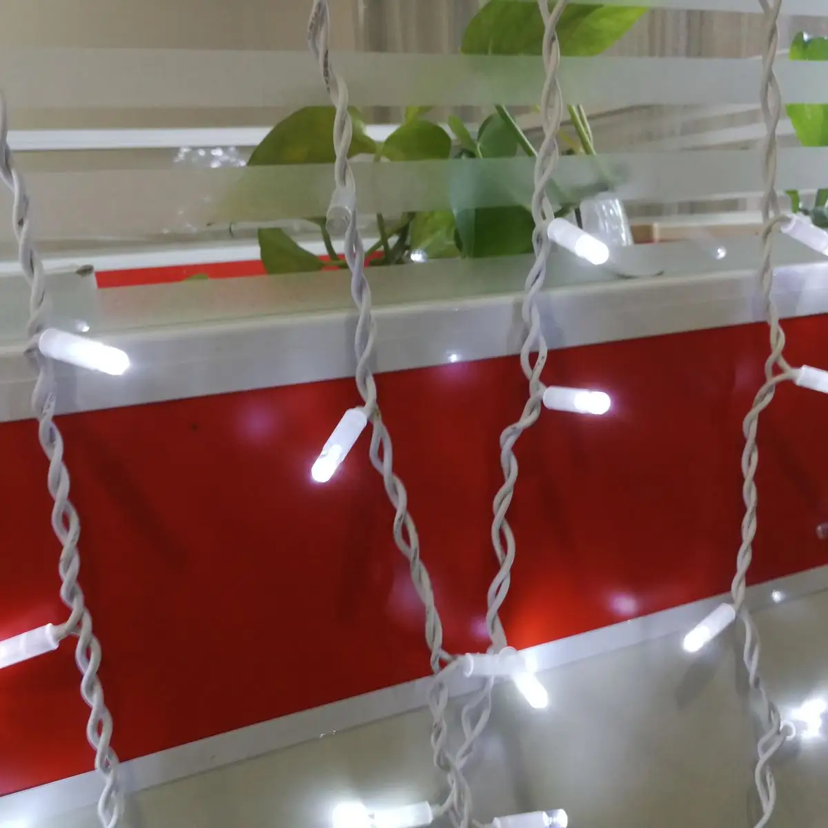 Дешевая уличная светодиодная декоративная ледяная Рождественская гирлянда сосулька для фестиваля