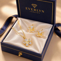 Ensemble de bijoux personnalisé OEM ODM 2026, ensemble de bijoux de mariage en zircone cubique, ensemble de bijoux minimaliste, collier et boucles d'oreilles pour femmes