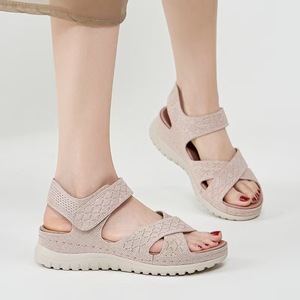 Sandales d'été légères et résistantes à l'eau pour femmes, sandales à enfiler pour l'extérieur, sandales à talons pour femmes - Product Image 3