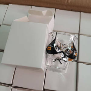 كؤوس شوت زجاجية مخصصة على شكل صدر بيكيني ثلاثي الأبعاد سعة 50 مل (1.75 أونصة) - Product Image 3