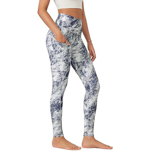 Leggings da palestra con stampa a sublimazione con LOGO personalizzato buon tratto rapido e asciutto Leggings da Yoga a compressione traspirante - Product Image 1