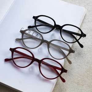 Gafas Finewell W72509 de Moda, Alta Calidad, Montura Ovalada Pequeña de TR90 con Remaches, para Mujer, Estilo Vintage Clásico, Monturas Ópticas 2025 - Product Image 3