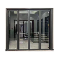 Puerta Plegable de Aluminio con Apertura en Esquina Sin Columnas, Vista Panorámica, Diseño Arquitectónico para Bar en Azotea de Hotel de Lujo, Proyecto de Exhibición