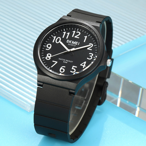 Montre chronographe ronde pour homme, bracelet en PU de luxe, montre à quartz étanche 30M, montres en gros - Product Image 1