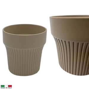 Vasi per Piante Grasse 7x6,5 Cm Rotondi Beige in Resina Resistente ai Raggi UV per Interni - Product Image 3