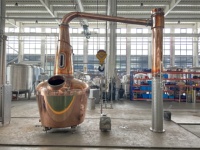 DYE 1200L Commerciële Distilleerapparatuur voor ambachtelijke distilleerderijen - geoptimaliseerd voor fruit-spirits uit boomgaarden en klassieke likeuren