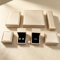 Boîte à bijoux en cuir PU avec insert en velours, boîte rectangulaire pour bagues, boucles d'oreilles, colliers, bracelets, boîte cadeau en gros