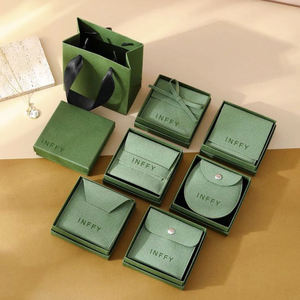 Caja de Embalaje para Joyería en Oferta, Bolsa de Microfibra, Logotipo Personalizado, Caja de Regalo de Cartón para Collar y Pulsera, Grabado en Relieve, Cierre Magnético - Product Image 6