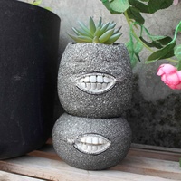 Dessin animé dents conception polyrésine Pot de fleur décoration de jardin extérieur avec amour et mer thème cadeaux Sculpture artificielle résine artisanat