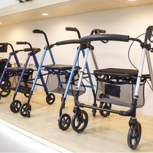 Silla de ruedas, andador, inodoro portátil, apoyabrazos, bastones, máquina de transferencia, silla de ducha, andador para bebés, aleación de aluminio, conveniente - Product Image 4