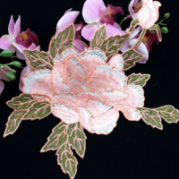 Zèle nouveau Design 3D fleur brodé Appliques patchs Soluble dans l'eau Crochet dentelle mode vêtements robes sur mesure Polyester