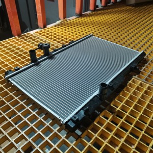 Radiador de Refrigeración de Aluminio para Motor OEM 16400-02420 para <span class=keywords><strong>TOYOTA</strong></span> Vios Xiali Vitz <span class=keywords><strong>Yaris</strong></span> 2003-2007 - Product Image 2