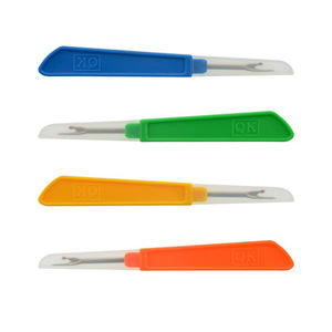 刺繍とキルティングクラフトソーイングアクセサリー用のカラフルなクロスステッチスレッドトリマーシームリッパー - Product Image 2