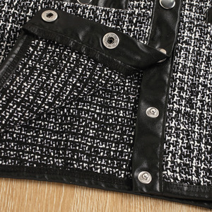 ชุดเสื้อผ้าสไตล์ลำลองและปาร์ตี้สำหรับเด็กผู้หญิง เสื้อคลุมลายสก๊อตแขนยาว + กางเกงขาสั้น ชุดผ้าสำหรับเด็ก เสื้อโค้ท กระโปรง - Product Image 4