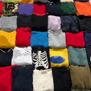 Felpe con Cappuccio di Marca F3 all'Ingrosso, Giacche di Seconda Mano, Abbigliamento Sportivo Usato di Alta Qualità, Design Popolare - Product Image 4