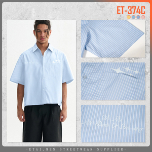 <span class=keywords><strong>Abito</strong></span> primaverile da <span class=keywords><strong>uomo</strong></span> <span class=keywords><strong>camicia</strong></span> formale <span class=keywords><strong>a</strong></span> <span class=keywords><strong>righe</strong></span> con colletto con risvolto da lavoro Top squadrato <span class=keywords><strong>a</strong></span> manica corta con bottone per <span class=keywords><strong>uomo</strong></span> di alta qualità - Product Image 5