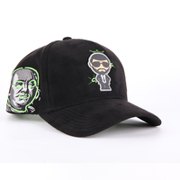Casquette de baseball en daim à 5 panneaux avec logo personnalisé brodé sur patch en maille – Idéale pour les sports de plein air