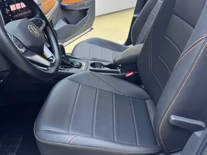 VW <span class=keywords><strong>Bora</strong></span> 200TSI 2023 Prêt à l'Exportation – Berline Allemande Économique, Modèle <span class=keywords><strong>d</strong></span>'Entrée de Gamme, Sans Accident, Vente en Gros - Product Image 5