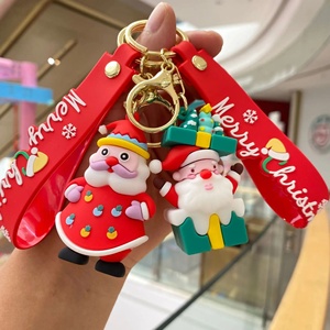 Vente en gros de porte-clés personnalisés en PVC souple 3D, accessoires de décoration de Noël, Père Noël avec impression sérigraphique - Product Image 2