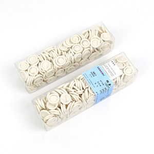 EBOCON Doigtiers en latex 300 pièces, doux, laiteux, jetables, pour la protection des mains et l'élimination des points noirs - Product Image 2