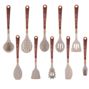 Lot de 11 ustensiles de pâtisserie en <span class=keywords><strong>silicone</strong></span> durable à motif bois, antiadhésifs, anti-brûlure, avec manche plaqué or - Product Image 5