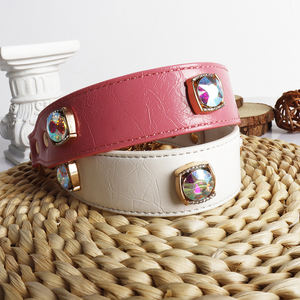 <span class=keywords><strong>Collar</strong></span> de cadena de acero inoxidable con piedras preciosas y diamantes de imitación personalizados, <span class=keywords><strong>Collar</strong></span> de perro de cuero vegano multicolor al por mayor de lujo - Product Image 1