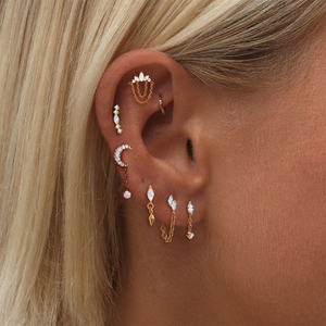 Pendiente <span class=keywords><strong>de</strong></span> <span class=keywords><strong>Titanio</strong></span> Toposh F136 Clásico con Cadena Colgante y Circonita Transparente, para Hélice, Cartílago, Labret y Concha, con Parte Trasera Plana - Product Image 2