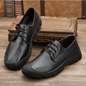 Chaussures décontractées pour hommes en cuir à lacets, bout rond, semelle en caoutchouc souple, style printemps - Product Image 1
