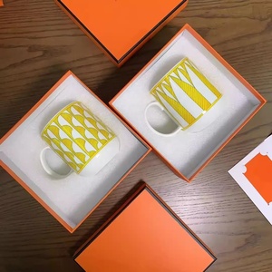 Venta Directa de Fábrica de Tazas y Tazas de Té de Porcelana Fina de Estilo Europeo de Lujo - Product Image 5