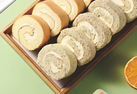 Ligne de production de gâteaux roulés, applicable à la production de gâteaux roulés avec un glaçage à la crème, par exemple, gâteau roulé suisse, gâteau roulé Dream Dragon