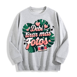 Debi Tirar Mas Fotos İspanyolca grafik bisiklet yaka kazak, abd depo, 6 renk - Product Image 3