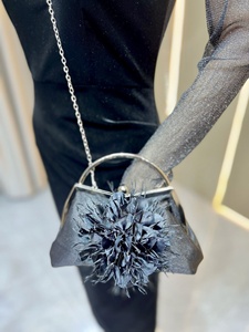 Sac de soirée pour femme 2026, pochette florale en satin, petit sac à main avec fleurs 3D, sac à chaîne détachable, sac à main tendance à poignée supérieure avec motif floral - Product Image 6