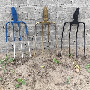<span class=keywords><strong>Fourche</strong></span> <span class=keywords><strong>à</strong></span> <span class=keywords><strong>fumier</strong></span> en acier au carbone, outil agricole en gros d'usine, outils de jardinage d'extérieur, <span class=keywords><strong>fourche</strong></span> de jardin <span class=keywords><strong>à</strong></span> <span class=keywords><strong>4</strong></span> <span class=keywords><strong>dents</strong></span> - Product Image 6