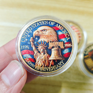 Moneda Conmemorativa del 250 Aniversario del 4 <span class=keywords><strong>de</strong></span> Julio <span class=keywords><strong>de</strong></span> 2028 con Diseño <span class=keywords><strong>de</strong></span> <span class=keywords><strong>la</strong></span> <span class=keywords><strong>Estatua</strong></span> <span class=keywords><strong>de</strong></span> <span class=keywords><strong>la</strong></span> <span class=keywords><strong>Libertad</strong></span> Americana y Flor <span class=keywords><strong>de</strong></span> Papaver Rhoeas - Product Image 3