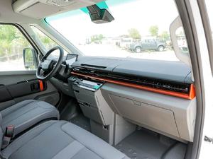 Nouveau Geely Farizon Super Electric Van Refrigerator Van 68kWh - Product Image 4